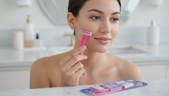 Schick Hydro Silk Touch-Up Dermaplaning Tool